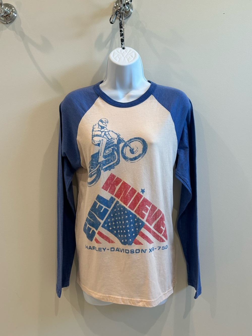 Evel Knievel Harley-Davidson Cream and Blue Long Sleeve Graphic Tee Size Small